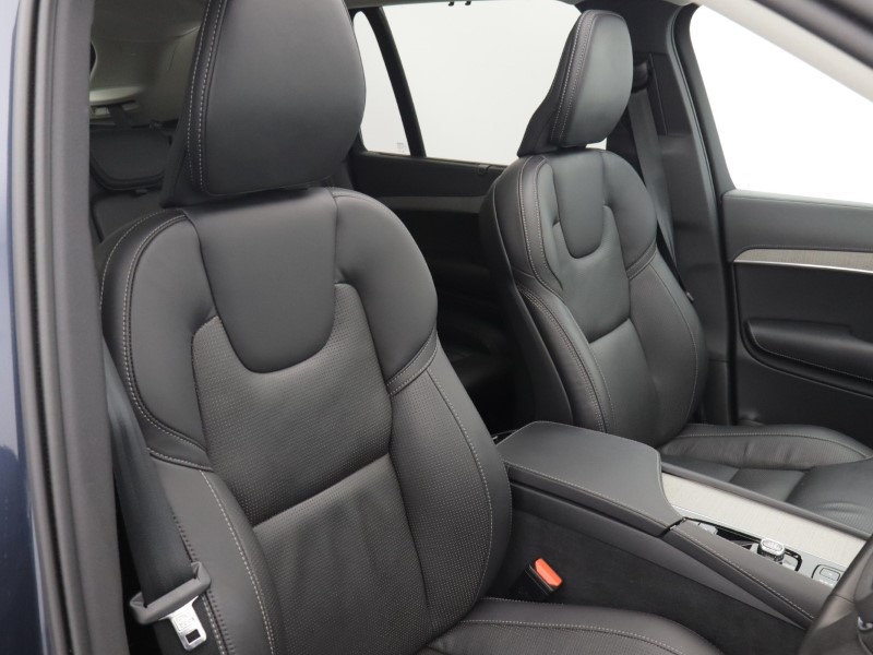 2024 (74) VOLVO XC90 2.0 B5P Plus Edition Dark 5dr AWD Geartronic 5760276