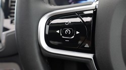 2024 (74) VOLVO XC90 2.0 B5P Plus Edition Dark 5dr AWD Geartronic 5760290