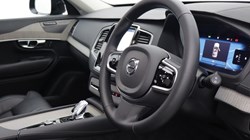 2024 (74) VOLVO XC90 2.0 B5P Plus Edition Dark 5dr AWD Geartronic 5760273