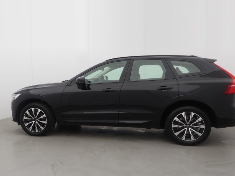 2024 (24) VOLVO XC60 2.0 B5P Plus Dark 5dr AWD Geartronic *VAT QUALIFYING* 5825036