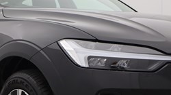 2024 (24) VOLVO XC60 2.0 B5P Plus Dark 5dr AWD Geartronic *VAT QUALIFYING* 5825076