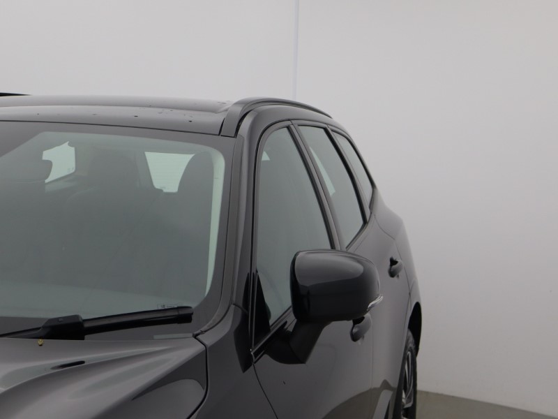 2024 (24) VOLVO XC60 2.0 B5P Plus Dark 5dr AWD Geartronic *VAT QUALIFYING* 5825078