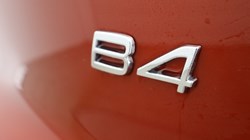 2024 (24) VOLVO XC40 2.0 B4P Plus Dark 5dr Auto 5844578