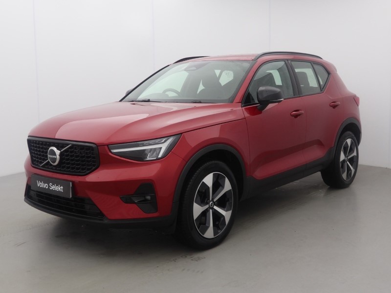 2024 (24) VOLVO XC40 2.0 B4P Plus Dark 5dr Auto 5844562