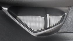 2024 (24) VOLVO XC40 2.0 B4P Ultimate Dark 5dr Auto 5778797