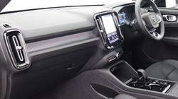2024 (24) VOLVO XC40 2.0 B4P Ultimate Dark 5dr Auto 5778793