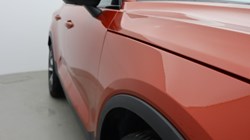 2024 (24) VOLVO XC40 2.0 B4P Ultimate Dark 5dr Auto 5778769
