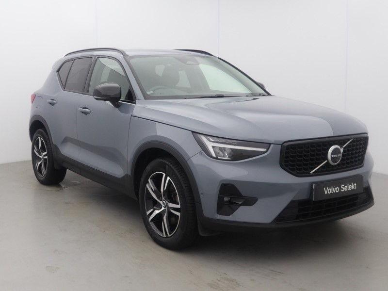 2023 (23) VOLVO XC40 2.0 B3P Plus Dark 5dr Auto