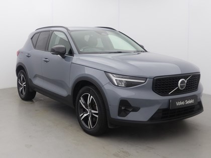 2023 (23) VOLVO XC40 2.0 B3P Plus Dark 5dr Auto