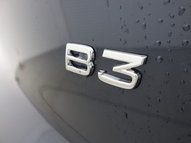 2026 (76) VOLVO XC40 2.0 B3P Plus Dark 5dr Auto 5774993