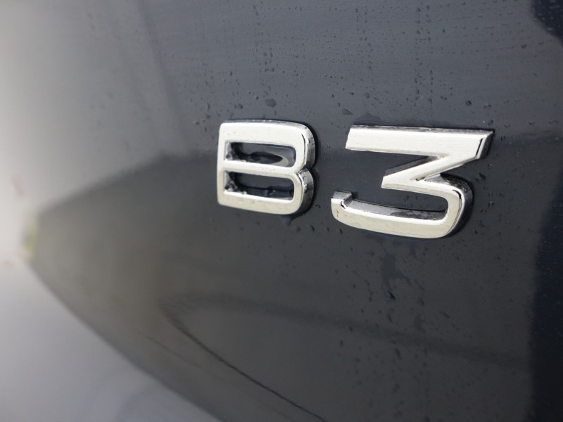 2026 (76) VOLVO XC40 2.0 B3P Plus Dark 5dr Auto 5774994