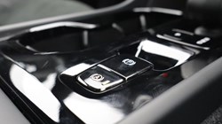 2026 (76) VOLVO XC40 2.0 B3P Plus Dark 5dr Auto 5775035