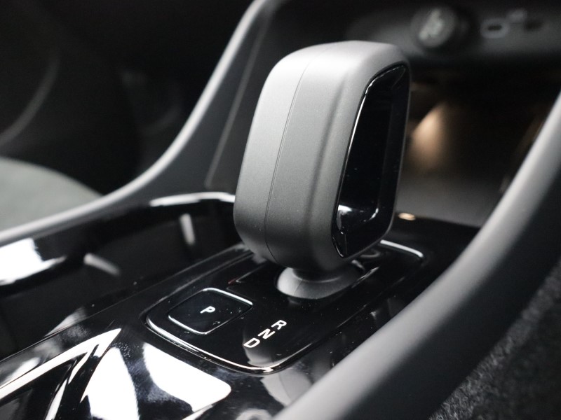 2026 (76) VOLVO XC40 2.0 B3P Plus Dark 5dr Auto 5775034
