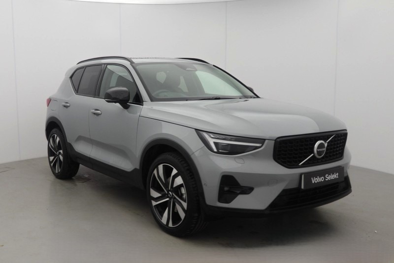 2026 (26) VOLVO XC40 2.0 B4P Ultra Dark 5dr Auto
