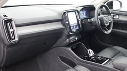 2026 (26) VOLVO XC40 2.0 B4P Ultra Dark 5dr Auto 5807056
