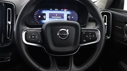 2026 (26) VOLVO XC40 2.0 B4P Ultra Dark 5dr Auto 5807063
