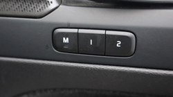 2026 (26) VOLVO XC40 2.0 B4P Ultra Dark 5dr Auto 5807046