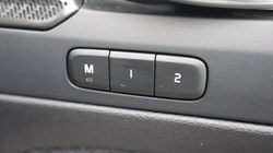 2026 (26) VOLVO XC40 2.0 B4P Ultra Dark 5dr Auto 5799740