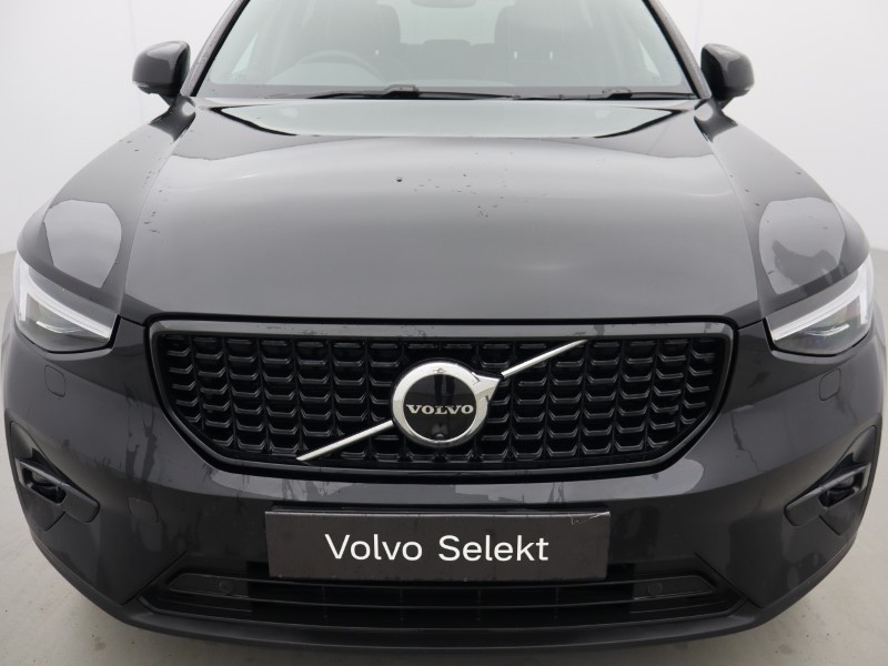 2026 (26) VOLVO XC40 2.0 B4P Ultra Dark 5dr Auto 5799719