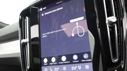 2026 (26) VOLVO XC40 2.0 B4P Ultra Dark 5dr Auto 5799765