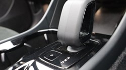 2026 (26) VOLVO XC40 2.0 B4P Ultra Dark 5dr Auto 5799771