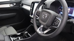 2024 (24) VOLVO XC40 2.0 B3P Plus Dark 5dr Auto 5859463
