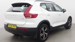 2024 (24) VOLVO XC40 2.0 B3P Plus Dark 5dr Auto 5859436