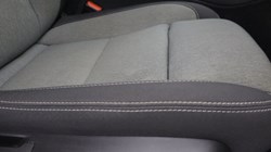 2024 (24) VOLVO XC40 2.0 B3P Plus Dark 5dr Auto 5859461