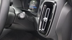 2024 (24) VOLVO XC40 2.0 B3P Plus Dark 5dr Auto 5859459