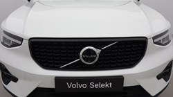 2024 (24) VOLVO XC40 2.0 B3P Plus Dark 5dr Auto 5859441