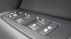 2023 (73) VOLVO XC60 2.0 B5P Core 5dr AWD Geartronic 5826714