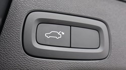 2023 (73) VOLVO XC60 2.0 B5P Core 5dr AWD Geartronic 5826705