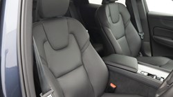 2023 (73) VOLVO XC60 2.0 B5P Core 5dr AWD Geartronic 5826720