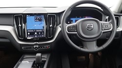 2023 (73) VOLVO XC60 2.0 B5P Core 5dr AWD Geartronic 5826728