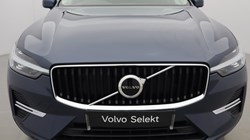 2023 (73) VOLVO XC60 2.0 B5P Core 5dr AWD Geartronic 5826698