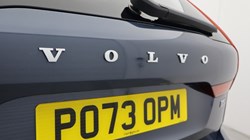 2023 (73) VOLVO XC60 2.0 B5P Core 5dr AWD Geartronic 5826702