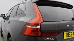 2024 (24) VOLVO XC60 2.0 B5P Ultimate Dark 5dr AWD Geartronic 5900579