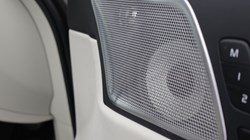 2024 (24) VOLVO XC60 2.0 B5P Ultimate Dark 5dr AWD Geartronic 5900592