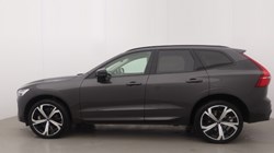 2024 (24) VOLVO XC60 2.0 B5P Ultimate Dark 5dr AWD Geartronic 5900568