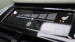 2024 (24) VOLVO XC60 2.0 B5P Ultimate Dark 5dr AWD Geartronic 5900611