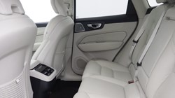 2024 (24) VOLVO XC60 2.0 B5P Ultimate Dark 5dr AWD Geartronic 5900590