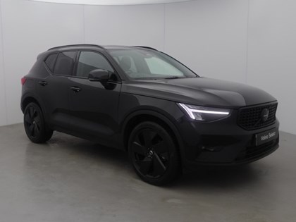 2025 (75) VOLVO XC40 2.0 B4P Plus Black Edition 5dr Auto