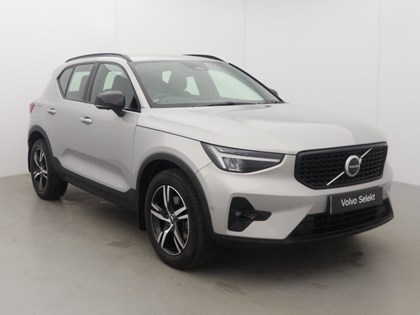 2023 (23) VOLVO XC40 2.0 B3P Plus Dark 5dr Auto