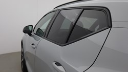 2025 (75) VOLVO XC40 2.0 B3P Plus Dark 5dr Auto 5886105