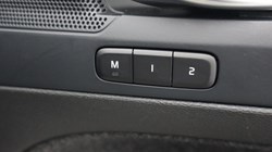 2025 (75) VOLVO XC40 2.0 B3P Plus Dark 5dr Auto 5886114