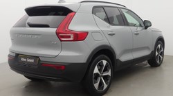 2025 (75) VOLVO XC40 2.0 B3P Plus Dark 5dr Auto 5886092