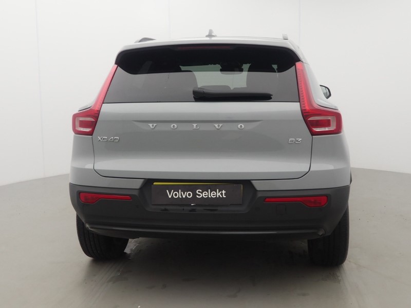 2025 (75) VOLVO XC40 2.0 B3P Plus Dark 5dr Auto 5886088
