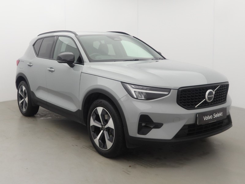 2025 (75) VOLVO XC40 2.0 B3P Plus Dark 5dr Auto