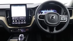 2025 (75) VOLVO XC60 2.0 B5P Plus Dark 5dr AWD Geartronic *VAT QUALIFYING* 5894358