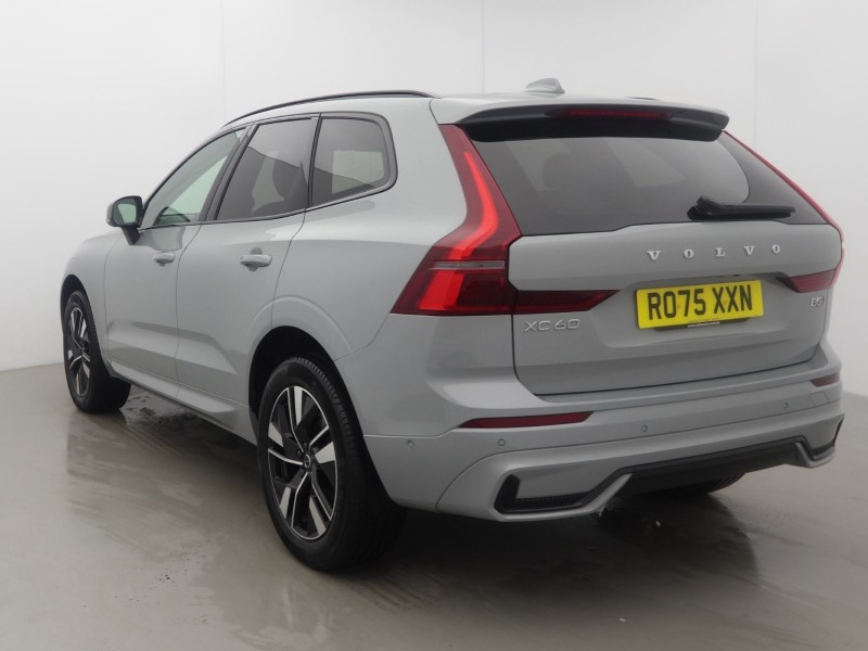 2025 (75) VOLVO XC60 2.0 B5P Plus Dark 5dr AWD Geartronic *VAT QUALIFYING* 5894318